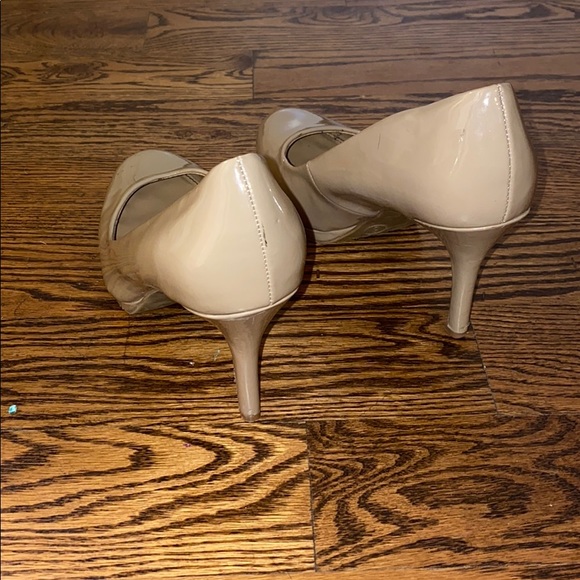 Nude heels - Picture 2 of 4
